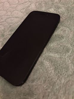 iPhone 15 (UNLOCKED TO ANY CARRIER)