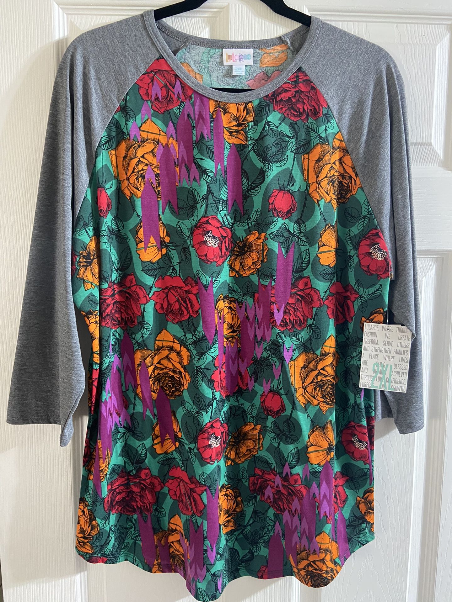 New Lularoe Randy, Size 2XL - 3/4 in sleeves