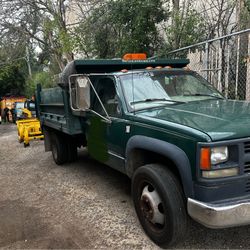2000 Chevrolet C3500HD