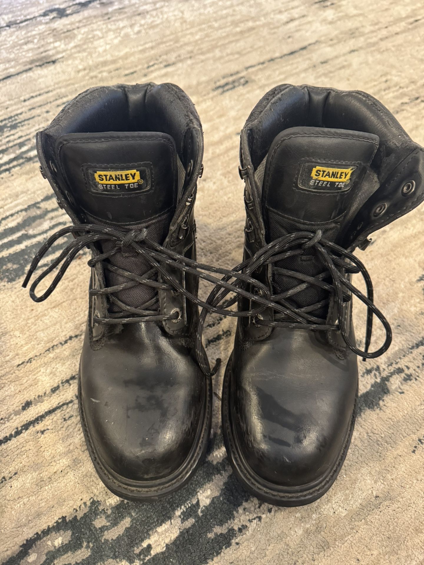Men’s Stanley Steel Nose Boots - Size 9.5 W