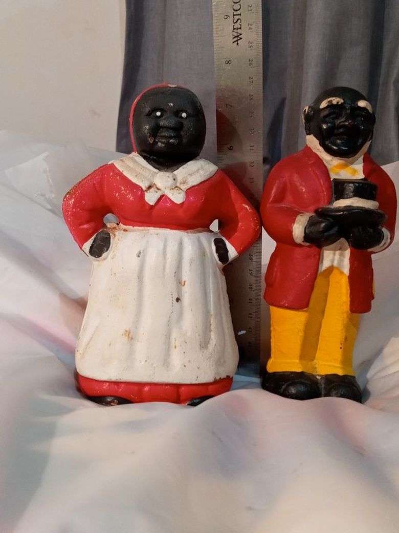 Uncle Moses and Aunt Jemima banks