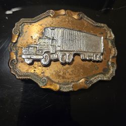 Vintage 18 WHEELER BELT BUCKLE