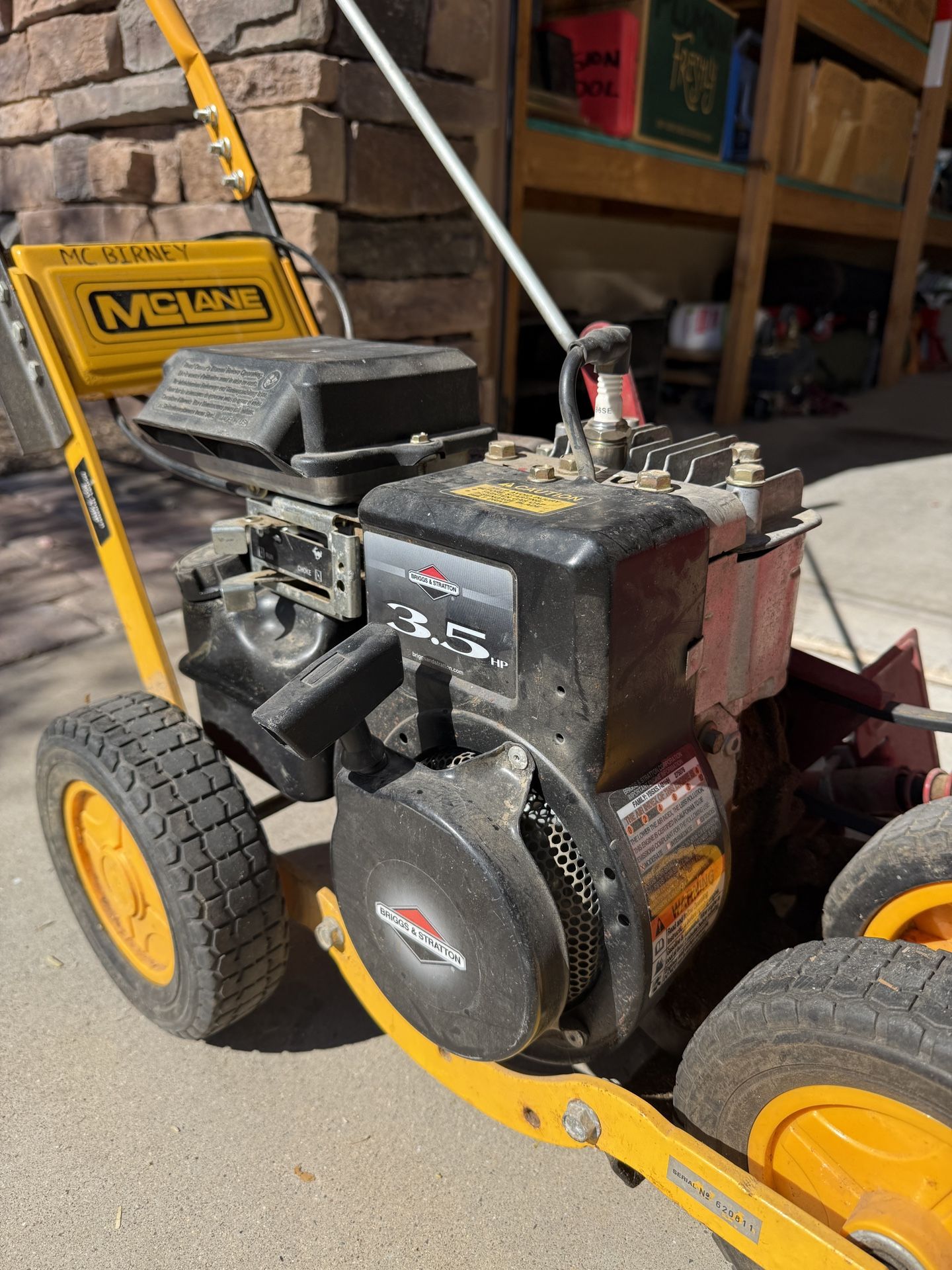 McLane Edger 3.5hp  4-cycle Gas Model 801-3.5RP