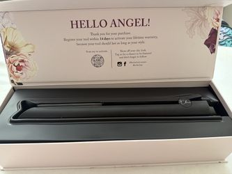 Le Chic Ioniki Ceramic Flat Iron – Professional Hair Straightener