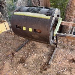 Free Compost Bin
