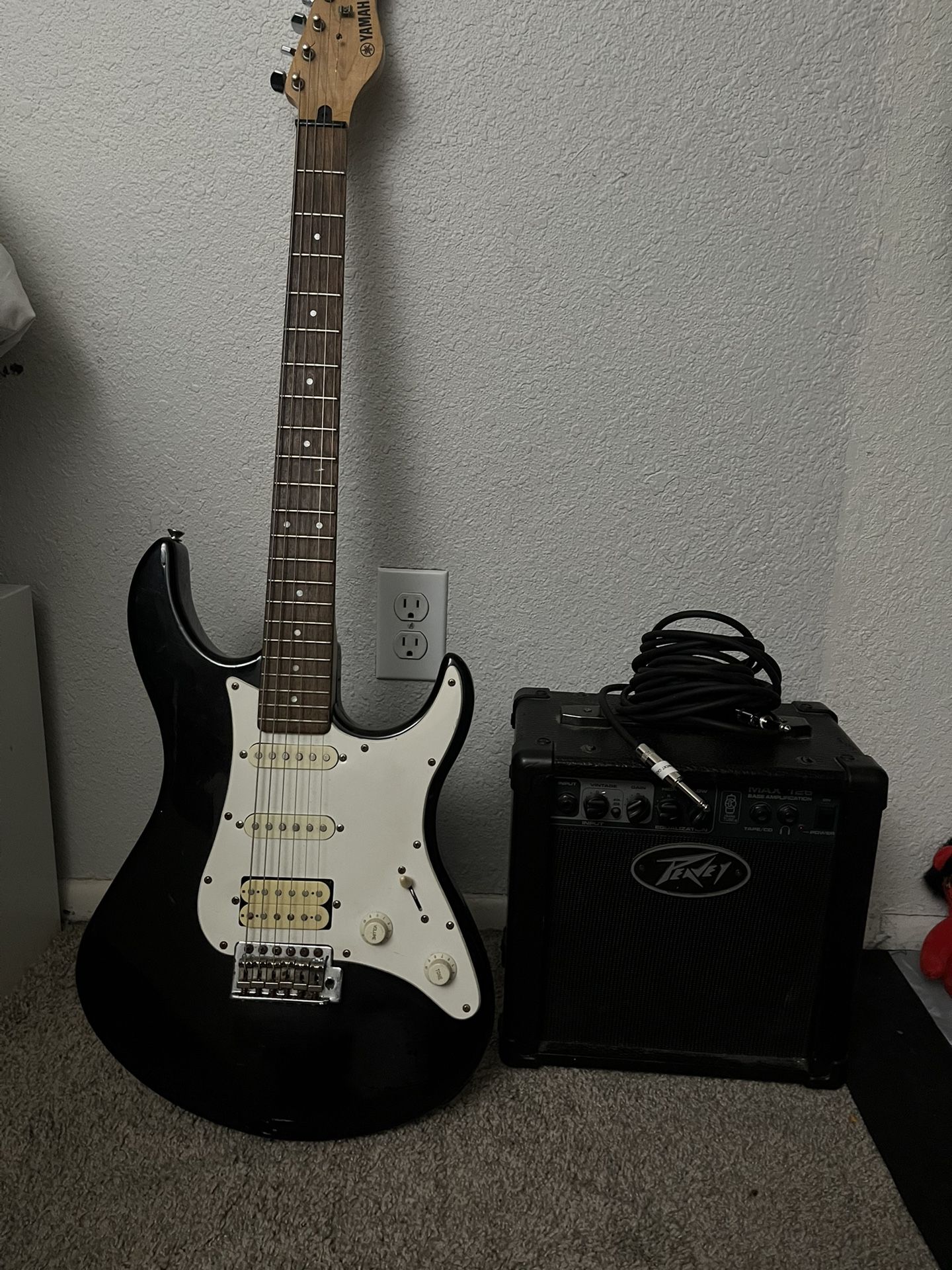 Yamaha Electric Guitar