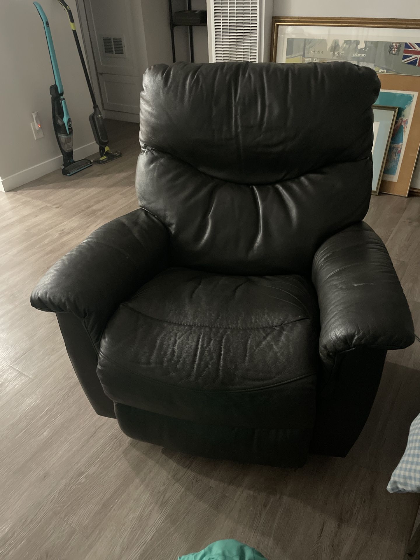 Black Recliner