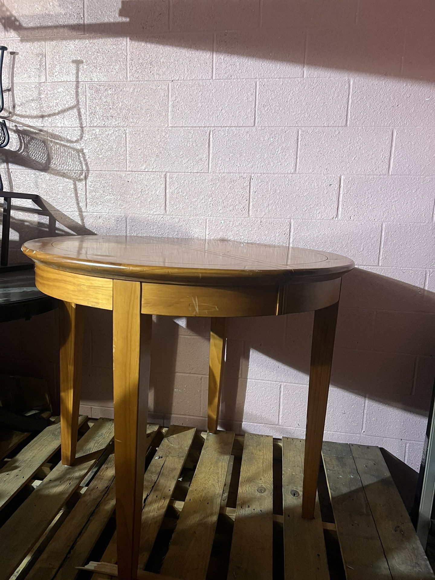 Dinette Table And 4 Chairs