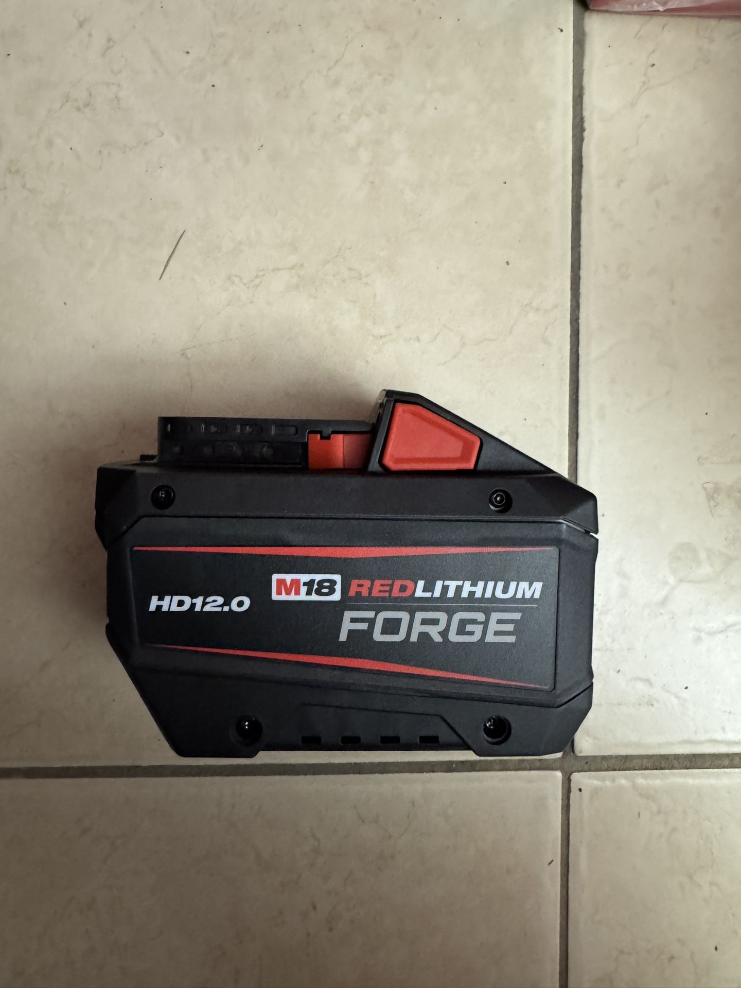 Milwaukee M18 Forge 12.0 HD battery