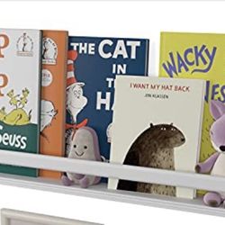 Book Shelf 20inL -white  New In Box