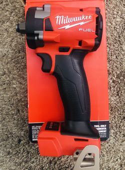 Milwaukee M18 FUEL GEN-3 18V Lithium-Ion Brushless Cordless 1/2 in. Compact Impact Wrench with Friction Ring (Tool-Only)