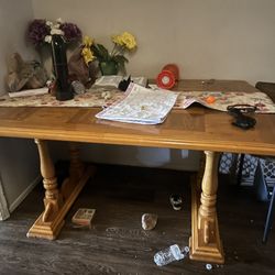 Nice Wooden Table 