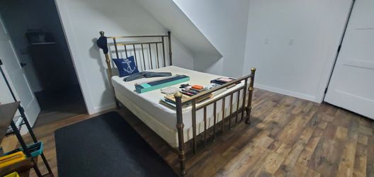 Brass bed frame