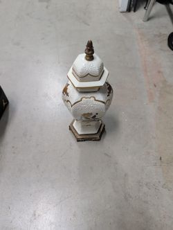 Porcelain Ginger Jar