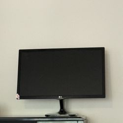 LG Monitor 24 Inch