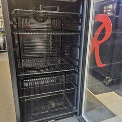 Danby 120 Can Beverage Center - Refrigerator