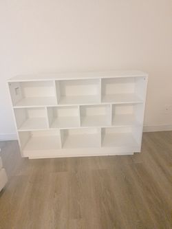 Bookshelf