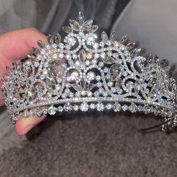 Wedding Silver Crown  Thumbnail