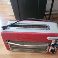 Toaster/toaster Oven 