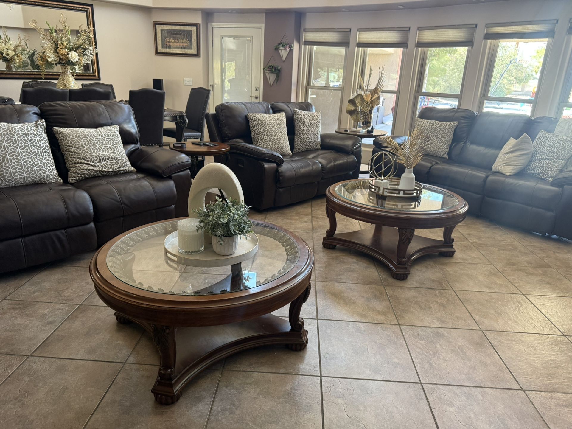 5 Pc Tables Set, Two Center Coffee Tables And Three Side Tables