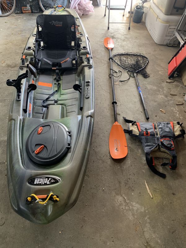Pelican catch 120 fishing kayak for Sale in Seattle, WA OfferUp