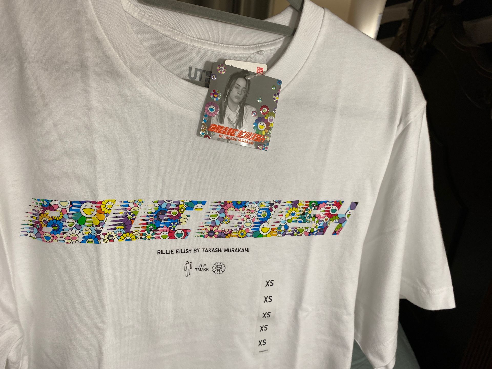 Uniqlo Billie Eilish x Murakami