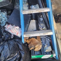 Toda Clase De Tornillo