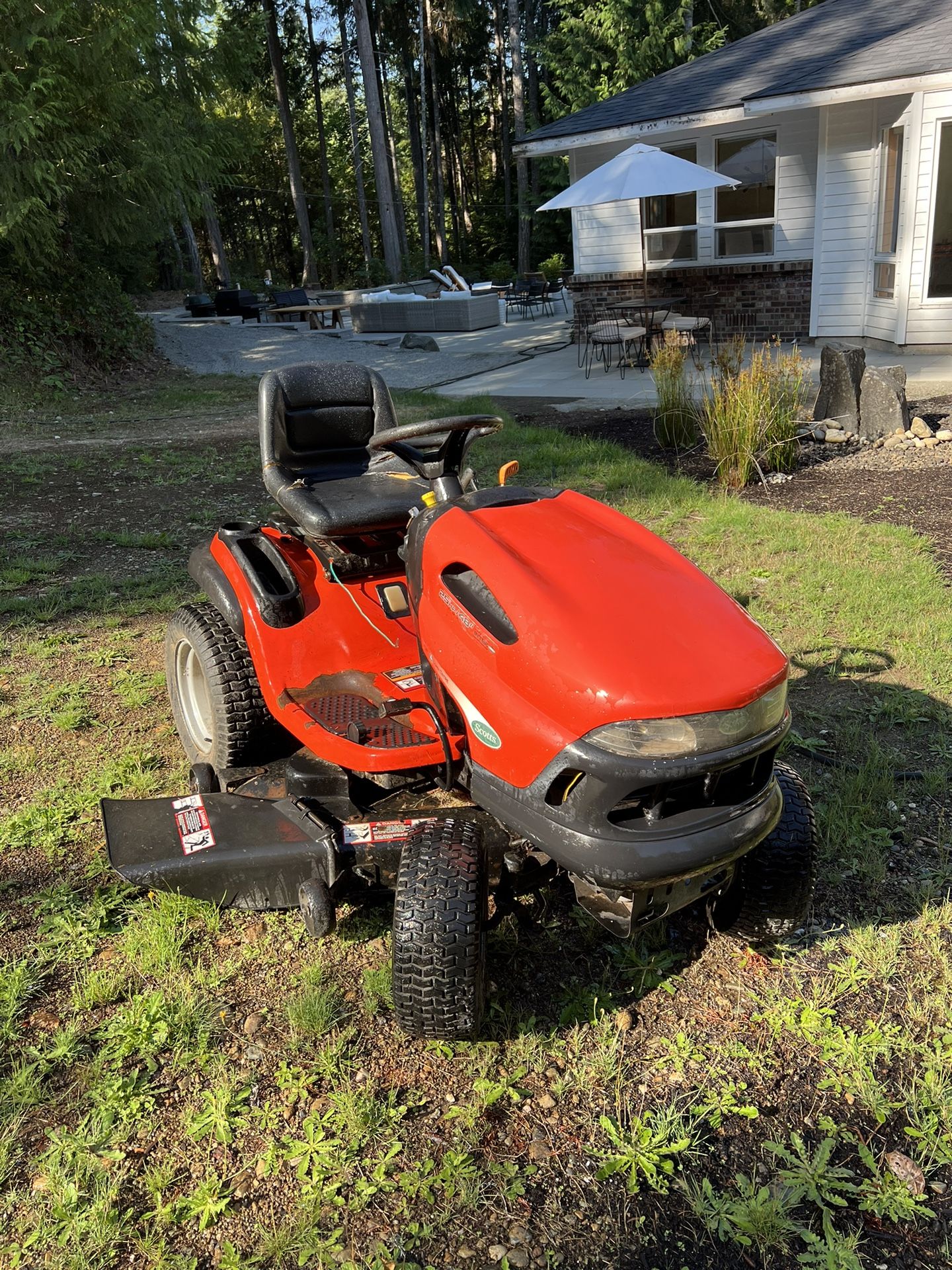 Scotts by John Deere 25 Hp 48 Inch Riding Mower