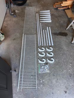 48" HomeDepot CLOSETMAID Closet system