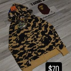 BAPE HOODIE 
