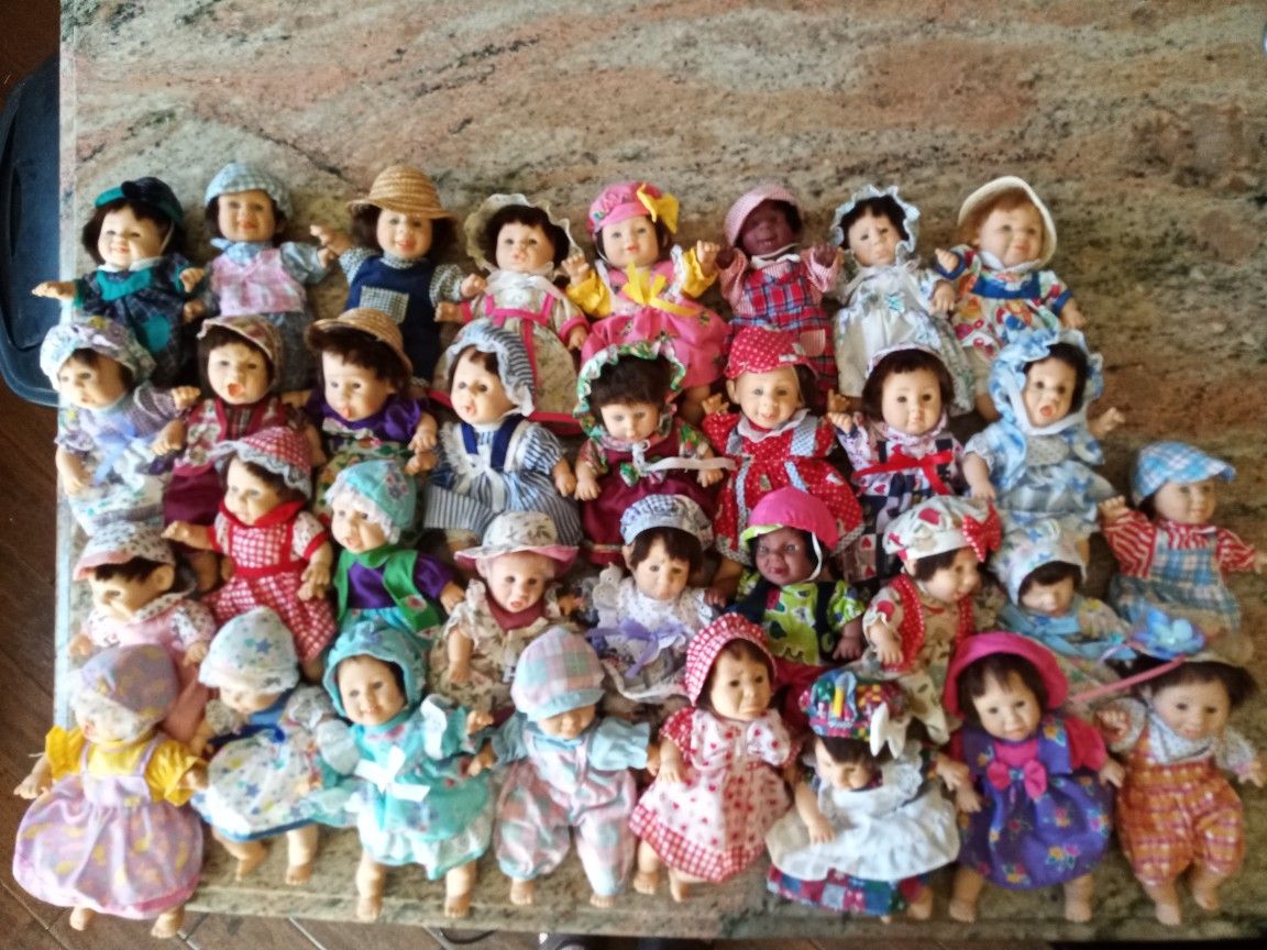 GI-GO Expression Dolls