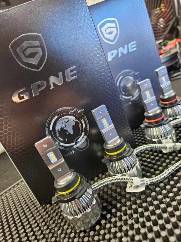 Car Led Headlights Kit Model H11 (Same As H8 H9 H11b H16)
$29 COMPLETE KIT
2 BULBS for:
Headlights, Low beam, High beam, DRL or Foglights
Car Led L