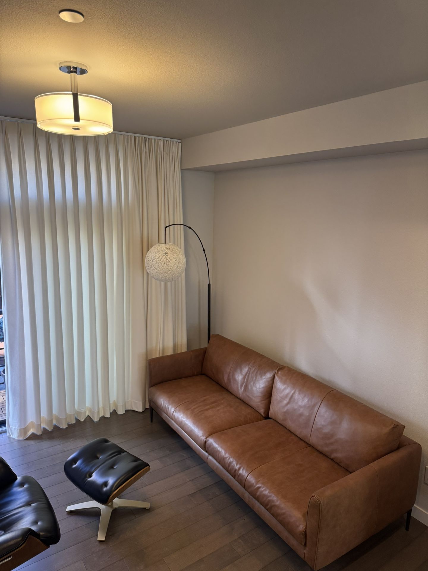 Leather Sofa – Excellent Condition – Made in Italy