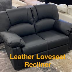 New Black Leather Recliner Loveseat (Finance and Delivery)