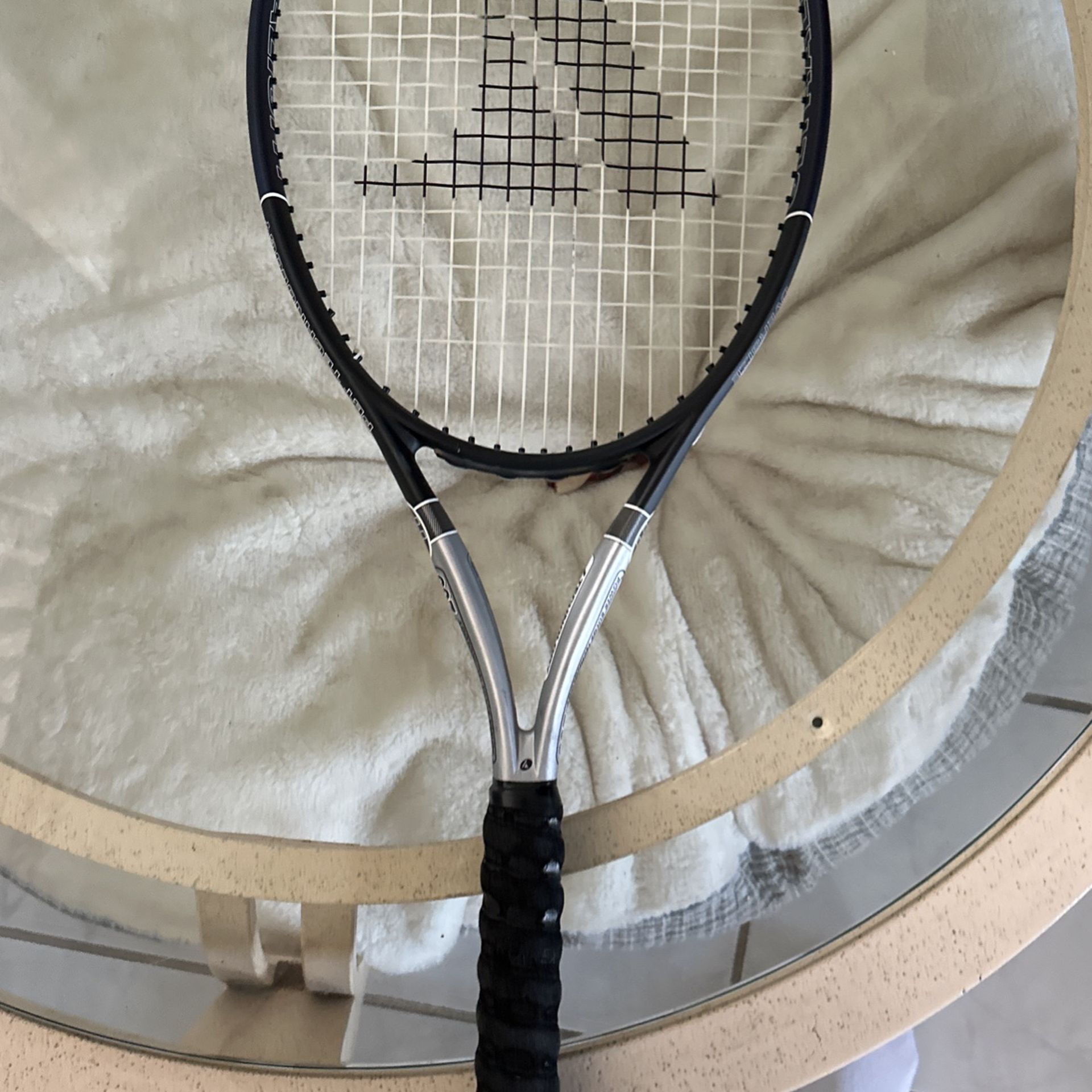 Tennis Racket p B T265 Titanium 