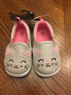 NWT baby girl cat sneakers