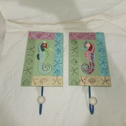 Hanna's Handiworks Seahorse Wall Hooks Set of 2 Beach Seashells Starfish