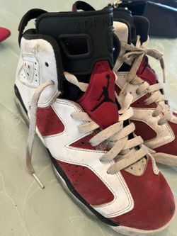 Black White And Red Jordan’s Size 6
