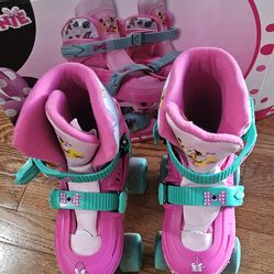 Disney Girls Pink Adjustable Quad Skates - Minnie Mouse