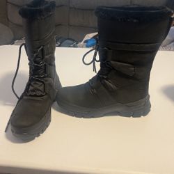 Snow Boots