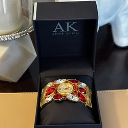 Anne Klein 