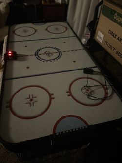 Big Air Hockey Table Read Below!