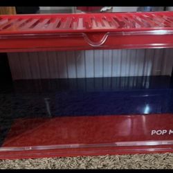 Pop Mary, Lominous display container