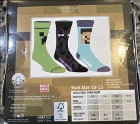 Minecraft 3 Pair Mens Crew Socks Size 10-13..NEW IN BOX