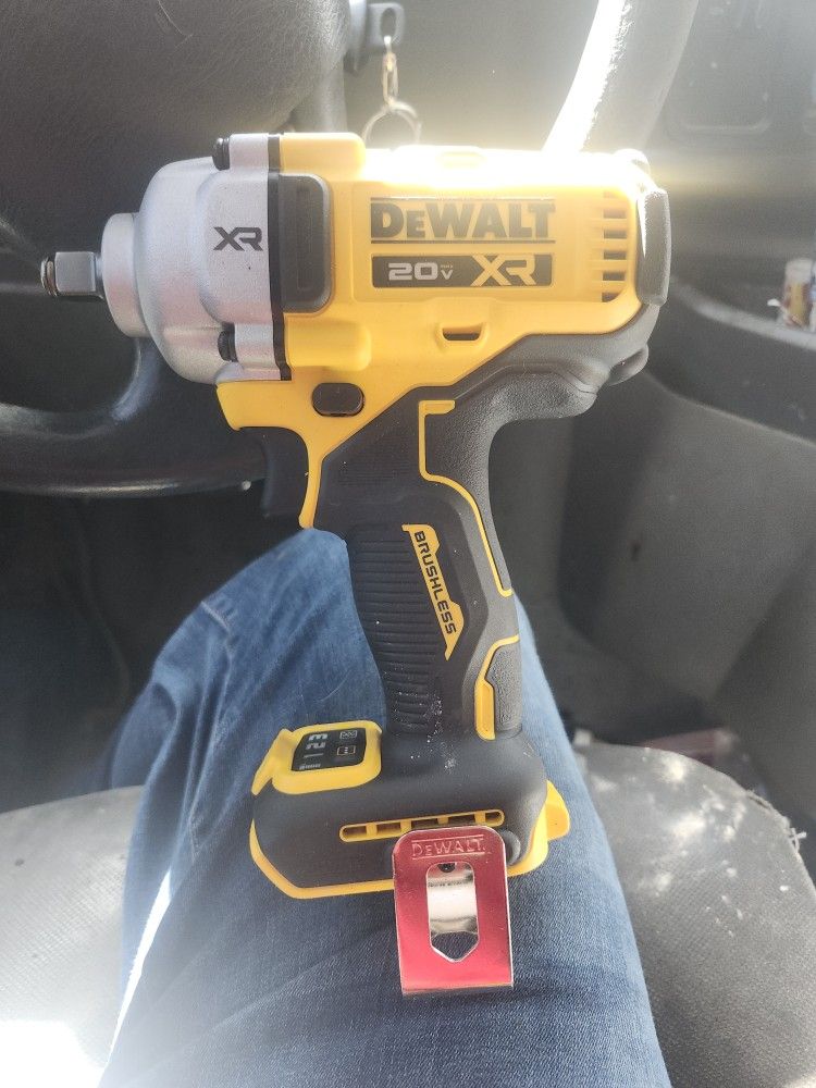 Dewalt 1/2 Inch Torque Impact -
DCF891