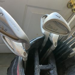 Golf Clubs 