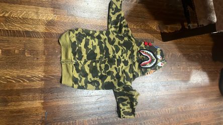 Bape hoodie small