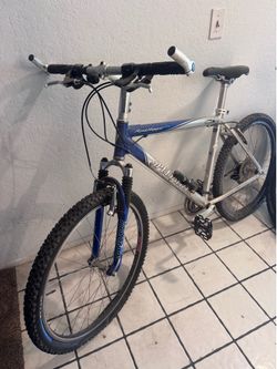 Vintage Specialized stumpjumper mountain bicycle bike