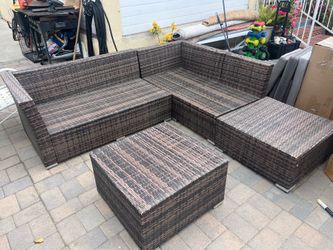 Patio furniture set