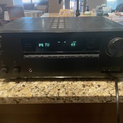 Onkyo TX-NR686 Receiver